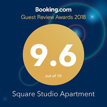 Square Studio Apartment Ni Exteriör bild